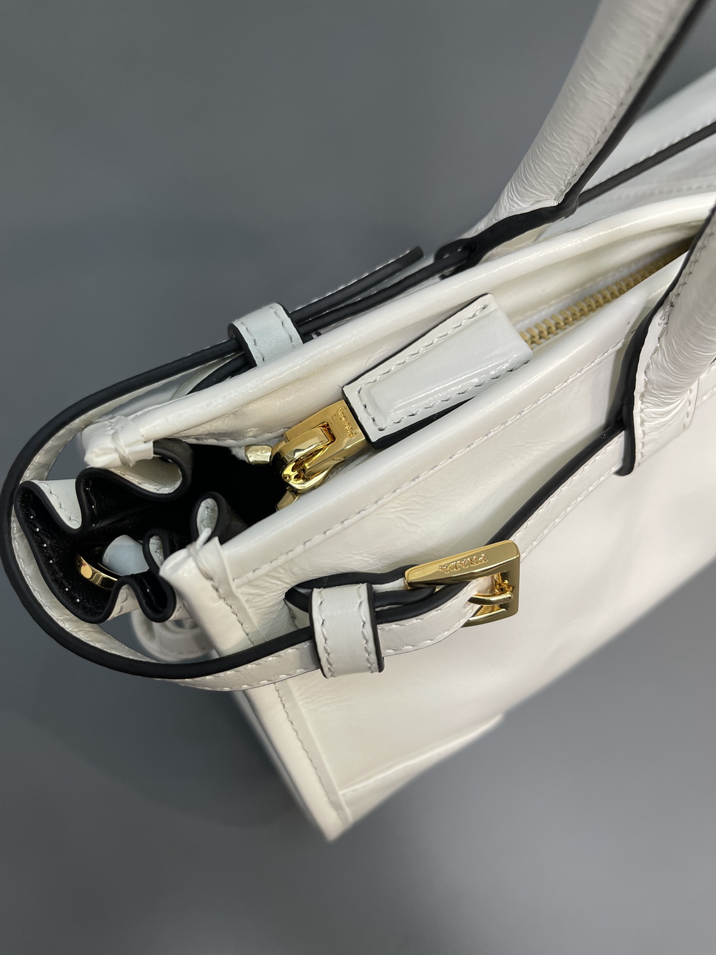 Prada Medium LusSolf Leather Handbag Bag Tote White 1BA426